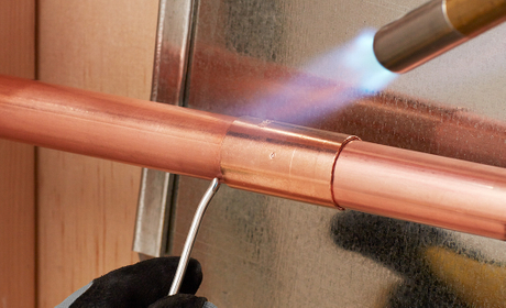 how-to-solder-copper-pipes-step-1-A.jpg